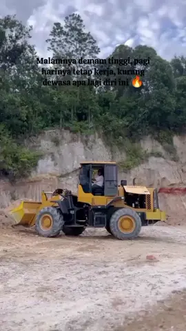 tetap full strong #wellloaderpowerstrong #fyp #katakatamotivasihidup #dicopykah🤣🤣