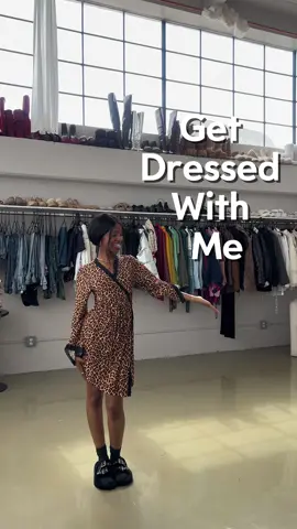 Get ready with me 🥰 #closetgoals #getdressedwithme #OOTD #fashiontiktok #fyp 