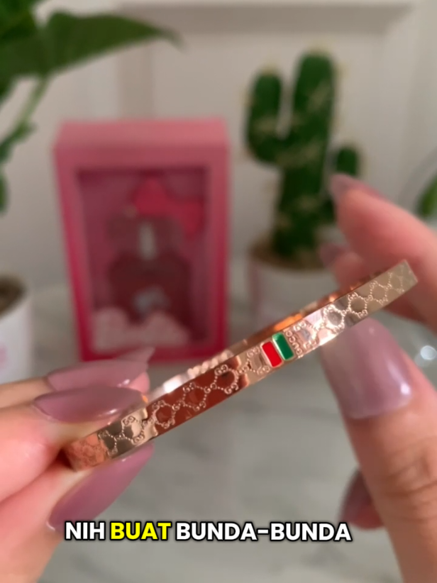 Gelang titanium 20 ribuan aja😱 #gelang #gelangmurah #gelangtitaniummurah 