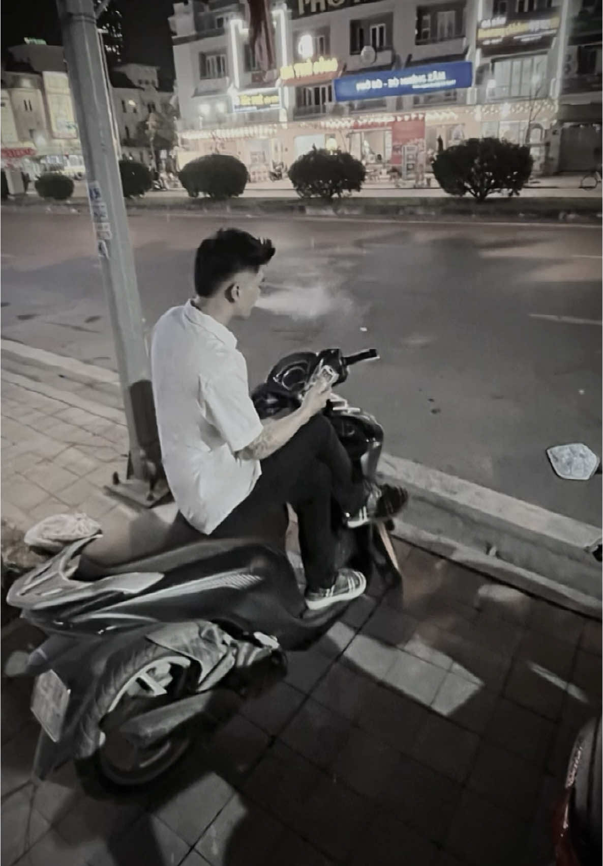 #CapCut cơm gió ngang qua đời em thôi..