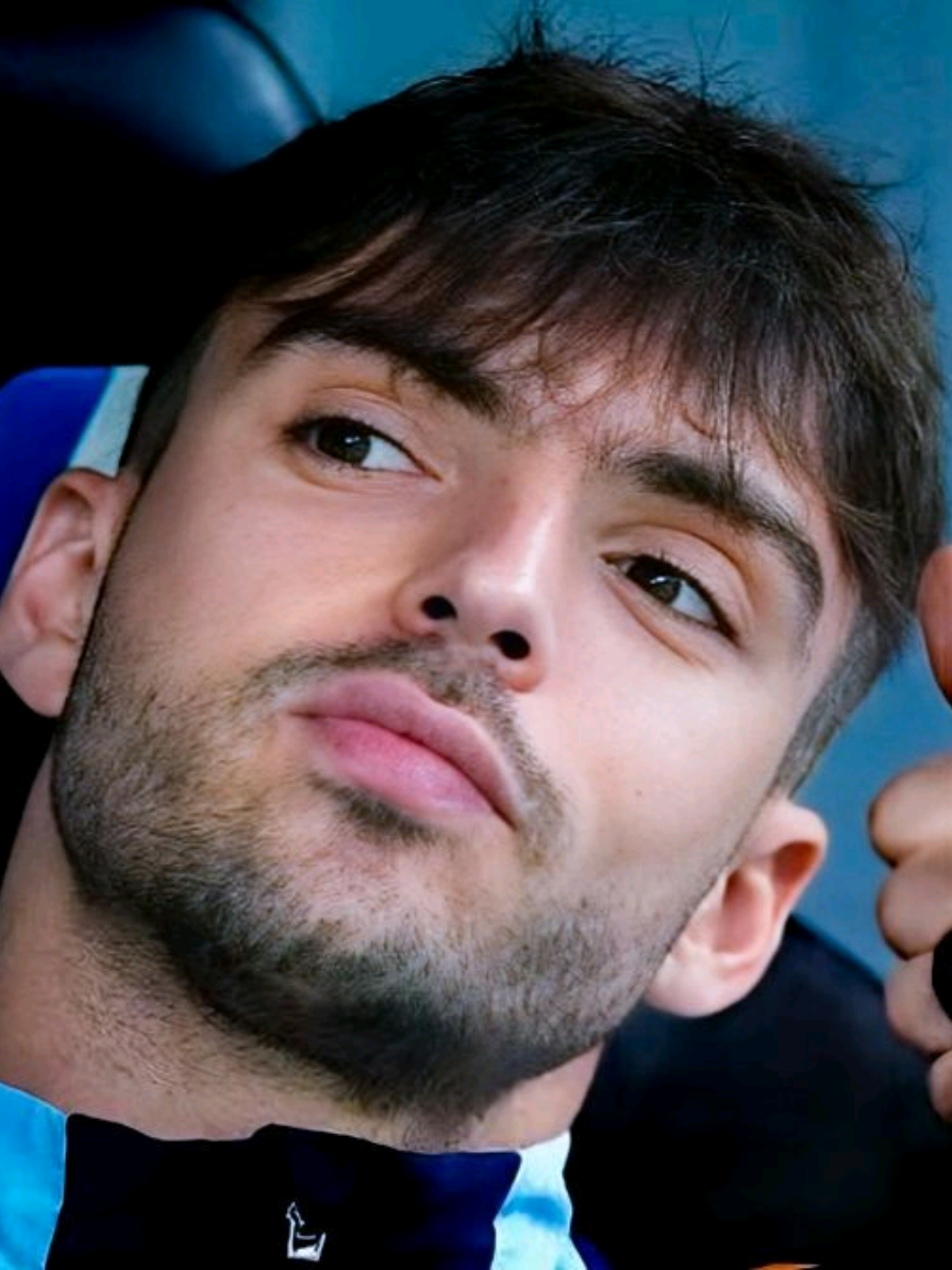 #CapCut  BERAT DARI SEGALA PENJURU INI MAH,DARI SISI MANA PUN🙂‍↔️ #asencio #raulasencio  #mangu #halamadrid 