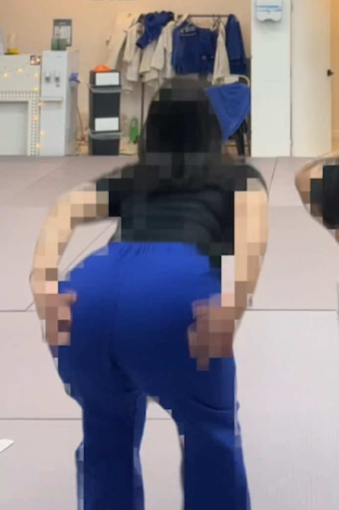 #뒷터미널 