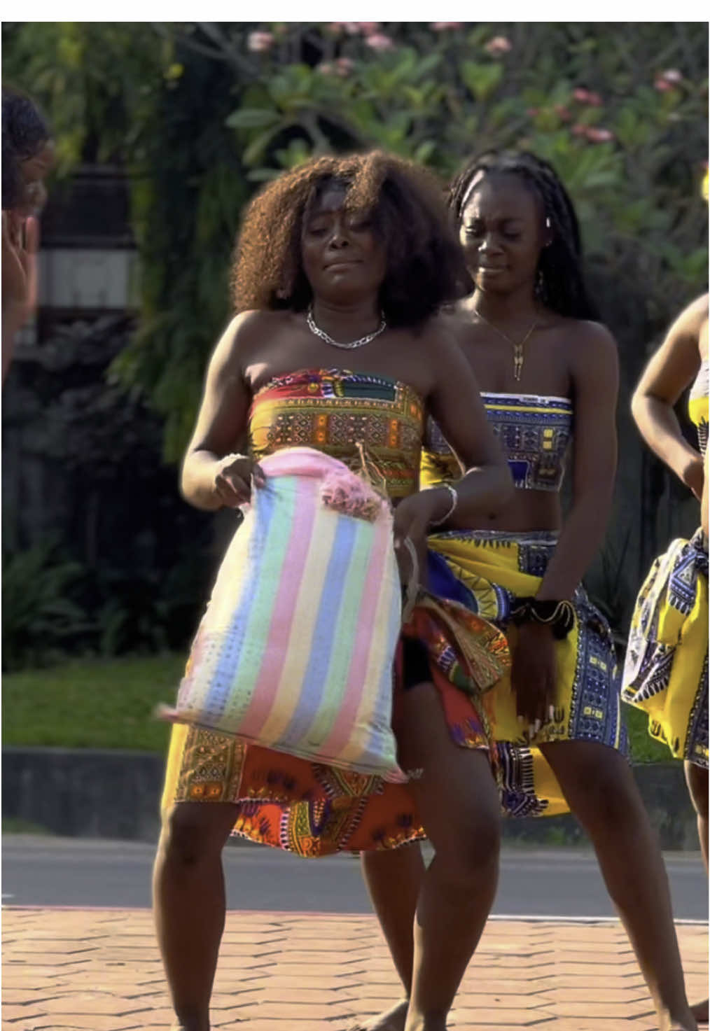 Réponse à @LADY DIANA 1M des vues 😂✍️🇨🇩🇨🇬#CapCut #danse #challenge #viral_video #flypシ #kinshasa🇨🇩 #brazzaville🇨🇬  @Swaanty Officiel  @mixton 