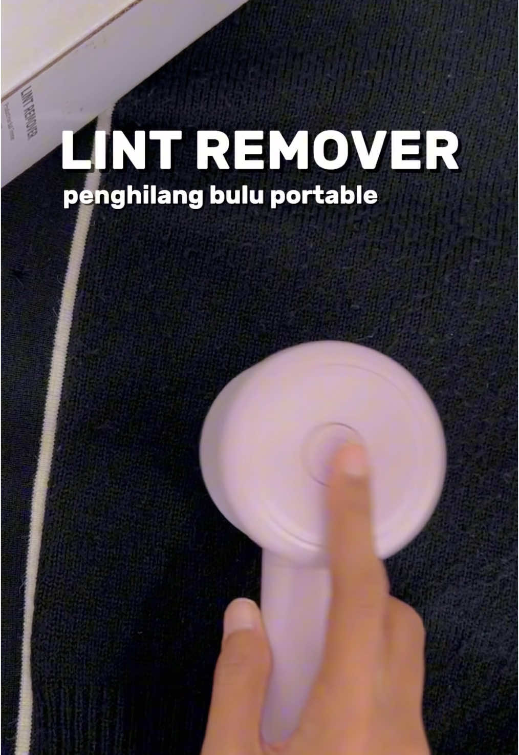 Lint Remover penghilang serat bula pakaian🥰🥰😍😍😍biar baju kamu yang udah berserat jadi baju baru lagi😍😍checkout sekarang atau langsung join live🫶🏻🫶🏻‼️‼️ #lintremover #penghilangbulu #bulupakaian #seratpakaian #lintremoval 