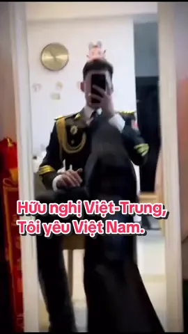 Những cô gái Việt Nam gọi: 