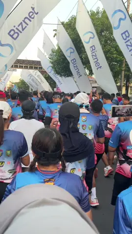 Run run for happiness #eastjavarunningfestival2025 #Running #happyrunner #pelarikonten #fyp #fypシ゚ #runner 