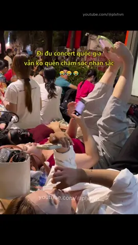 Đi đu concert quốc gia vẫn ko quên chăm sóc nhan sắc 😂 #phunu #haihuoc #vuive #giaiphongmiennam #plxhvn #phapluatxahoi #dieubinh #thongnhatdatnuoc