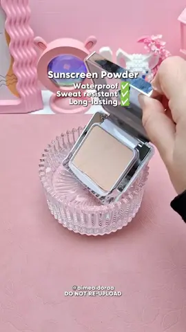 Tak perlu lagi susah payah sapu sunscreen berulang kali! Dengan Carslan Sunscreen Pressed Powder, touch up mekap = touch up perlindungan! @carslan.my  #carslan #carslanpowder #sunscreenpowder #pressedpowder #sunscreenpressedpowder 