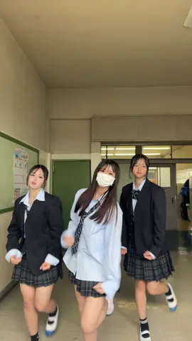 既に数1追いつけてなくて先が不安すぎるだれか勉強教えて#西浜jk #西浜 #jkブランド #湘南 