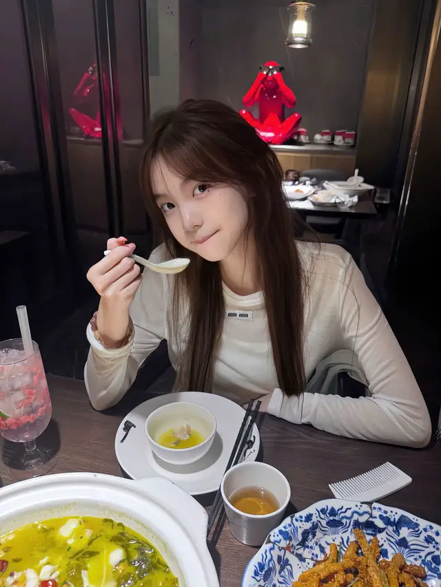 我爱你，可是我们回不去了。#尤咏慈 #lautudinh #douyin #china #trungquoc #viral #xh #fyp 