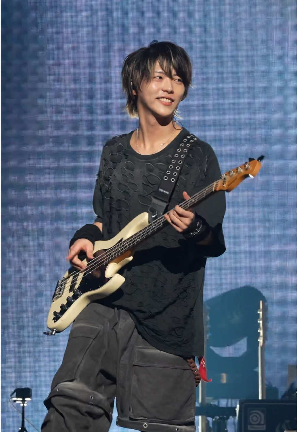 Novelbrightのベースの人 #novelbright