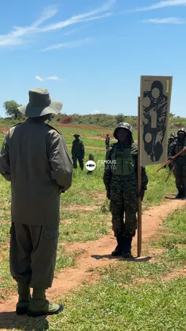 General Yoweri Kaguta Museveni, the Commander in Chief of the UPDF, conducting an inspection of the target shots on the shooting board at Kaweweta.  #muhoozikainerugaba #museveni #updf #updf #fyp 