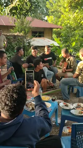 Ami te e'i ba♥️😅 #musikkampung  #maumere  #wolet  #fyppppppppppppppppppppppp 