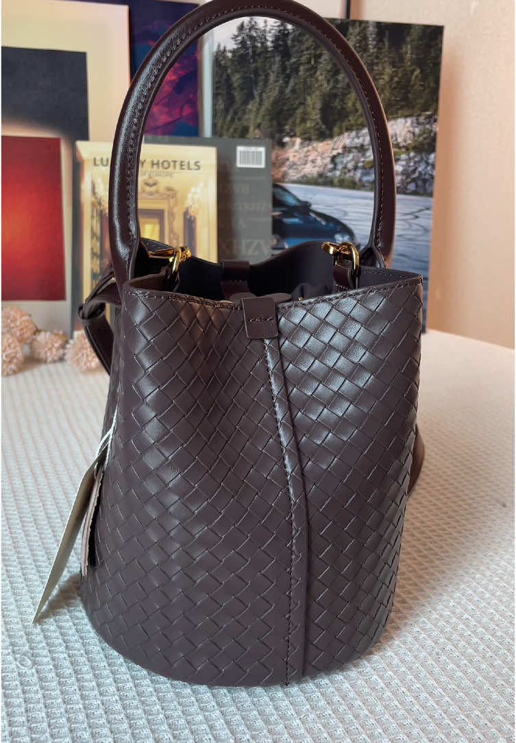 #tiktokshopholidayhaul #giftidea #tiktokshop #tiktokmademebuyit #pursetok #ladybags #luxurybag #chinasupplier #mothersdaygift 