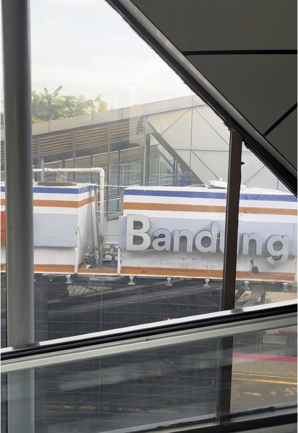 Stasiun bandung✨