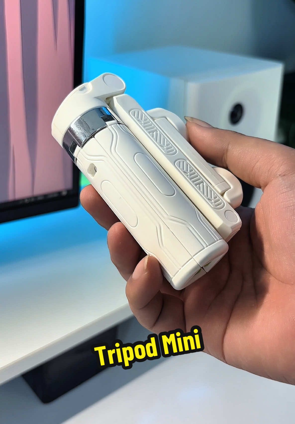 Em tripod mini cho anh em hay quay phim, chụp ảnh #tripodmini #chupanh #phananhrv #vtvcab #decormaytinh #decorphong #gocsetup 