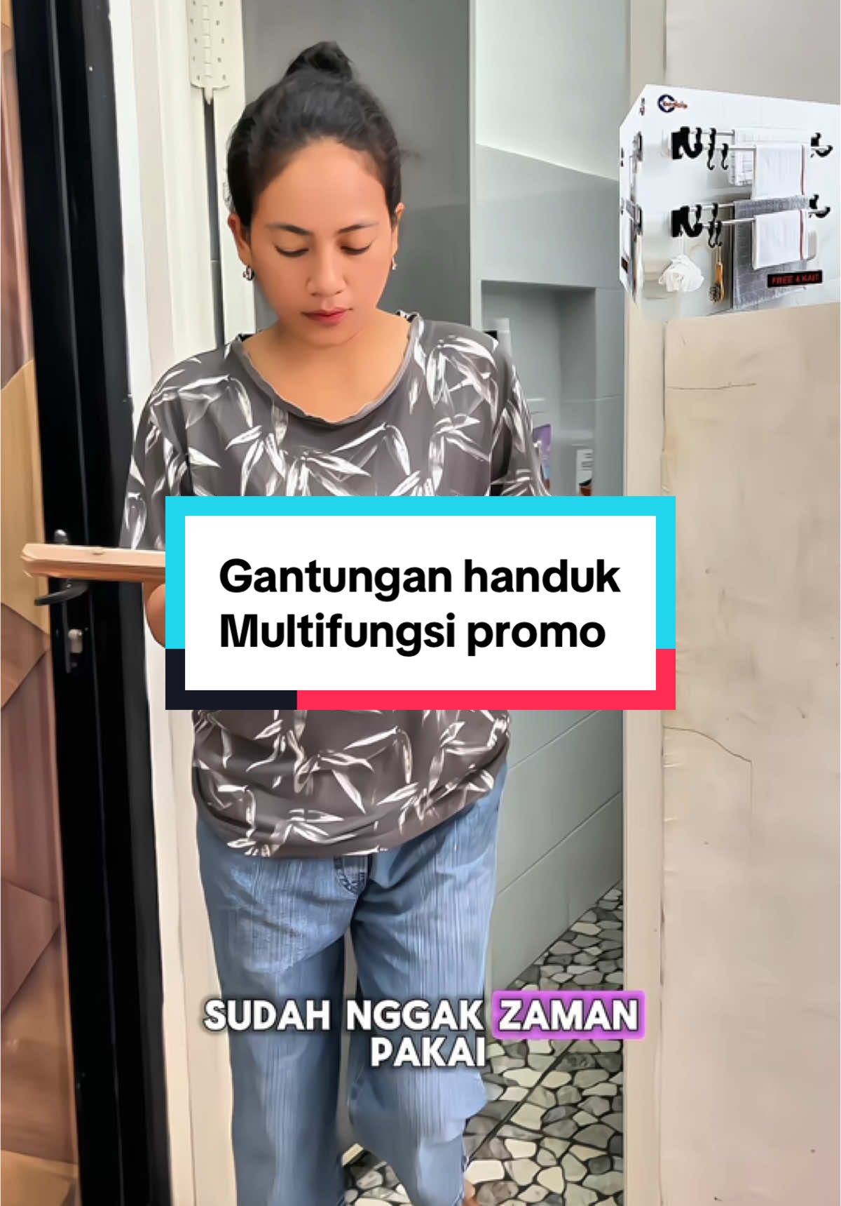 Gantungan handuk multifungsi #rakhanduk #gantunganhanduk #raksandal #gantunganbaju 