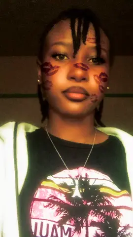 #sijui kumbembelezaa😩