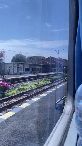 ngeluarin draf#nganjuk24jam #nganjukkotaangin #stasiunnganjuk #mudik2025 