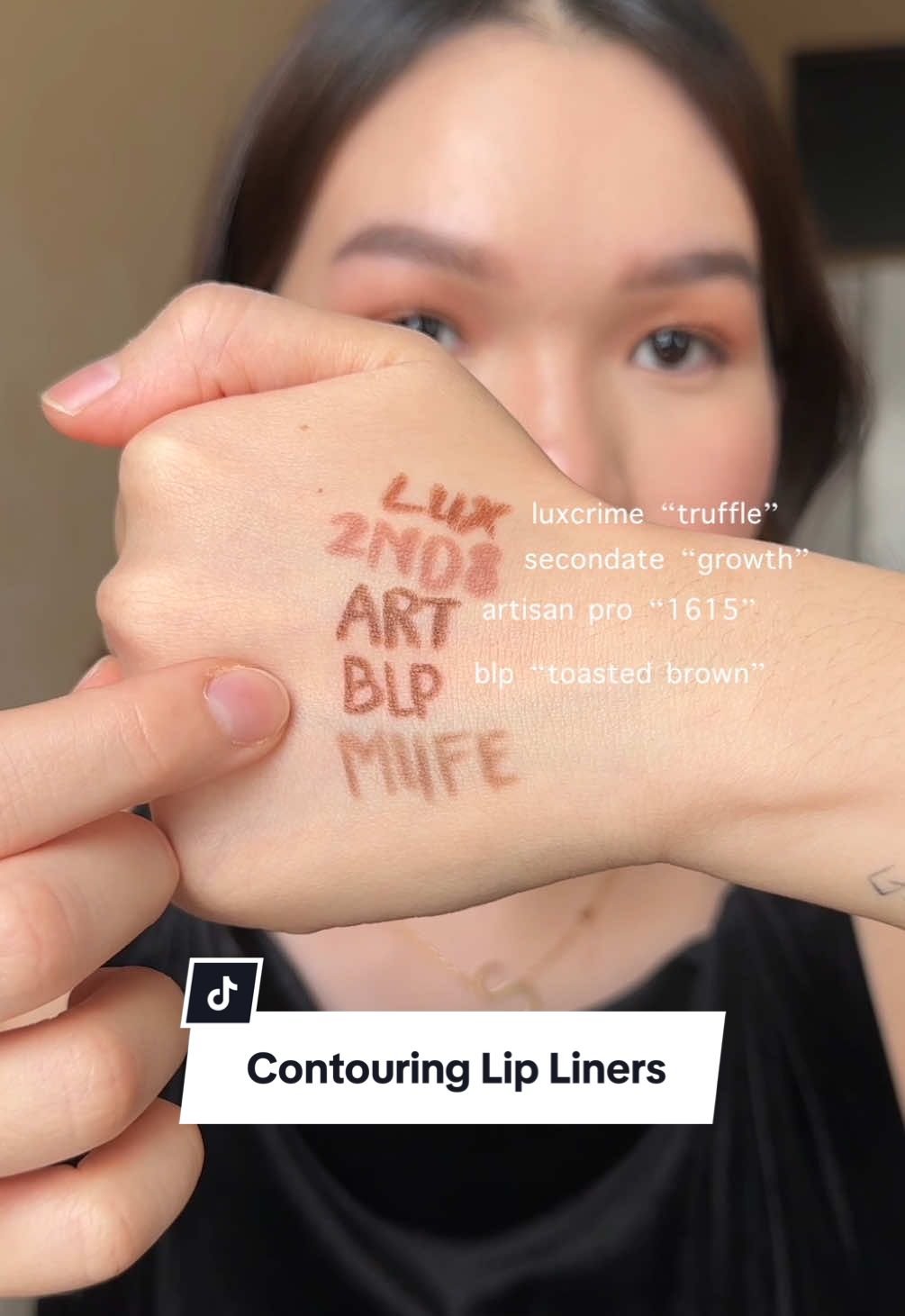 Replying to @maya  yang aku suka pake buat contour bibir dulu ya! 🤍 next i'll show the full collection #lipliner 