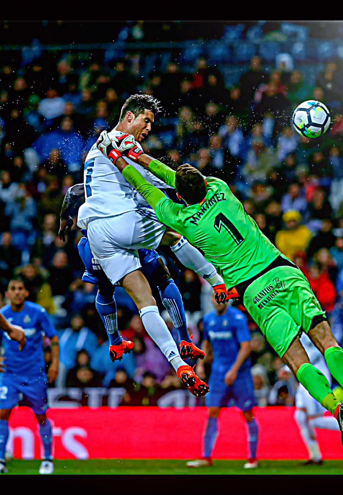 Emi Martinez's Real Boss 🥶☠️#ronaldo #cr7cristianoronaldo #thegoat #viralvideo #fyp 