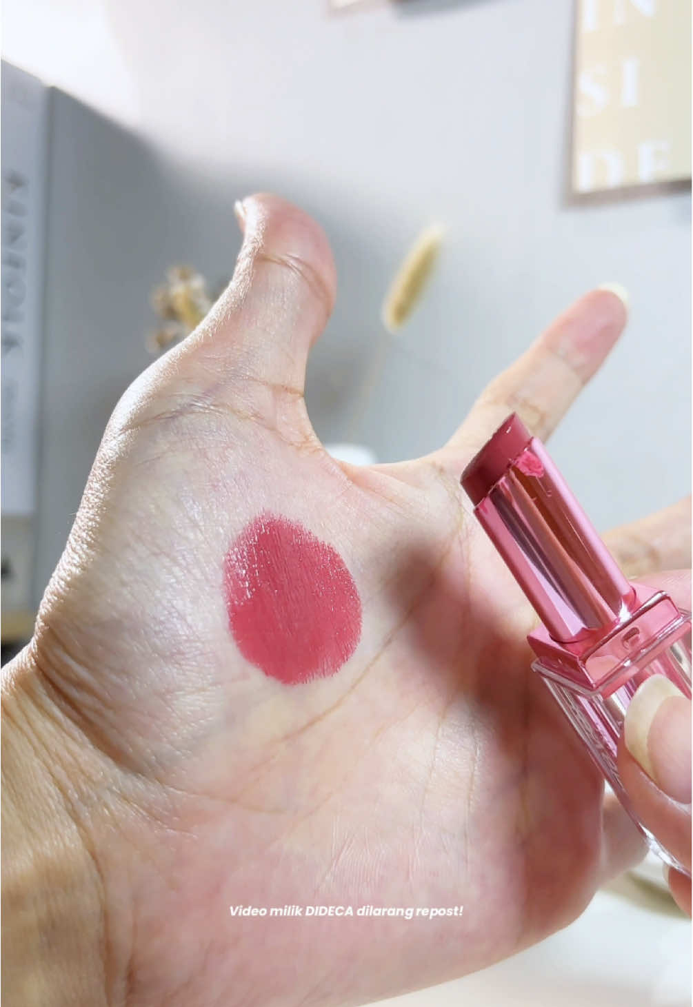 Membalas @a cakep banget sih ini! Apalagi yang suka warna yang soft, bibir kering langsung ketutup juga 🥹👍 #hanasui #nextlevel 
