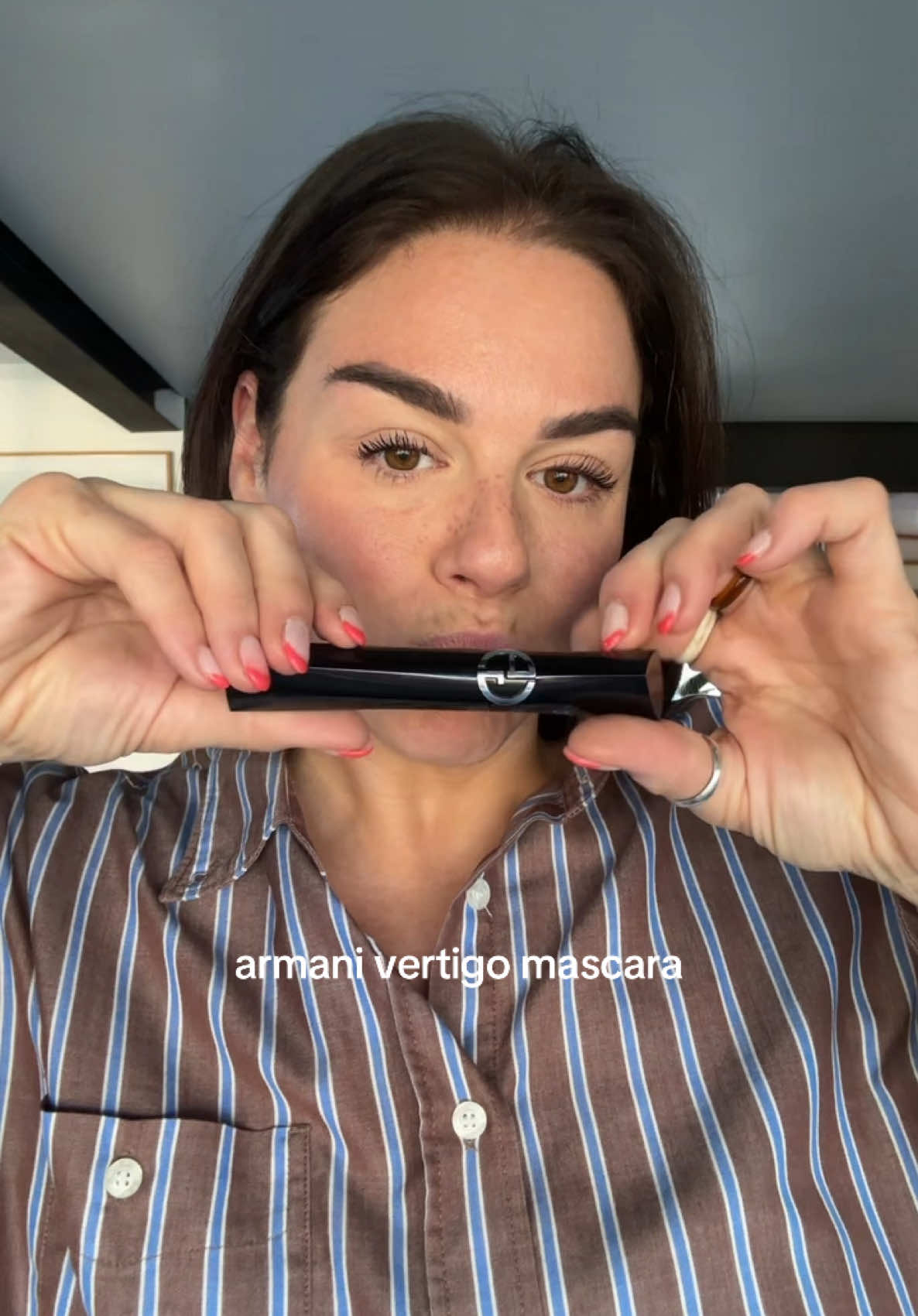 gros oui @Armani beauty 👀✨⭐️  #mascarareview #mascara #beauty #armani #gifted 