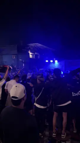 #arema #aremania #arekmalang #singoedan 