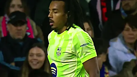 #منو يحب كوندي 🤭😅#كوندي🛡 #برشلونة_اكثر_من_مجرد_نادي❤💙 #تصميمي🎬 #تصميم_فيديوهات🎶🎤🎬 #محضور_من_الاكسبلور_والمشاهدات #لايك_متابعه_اكسبلور_ما_تخسرون_شيء 