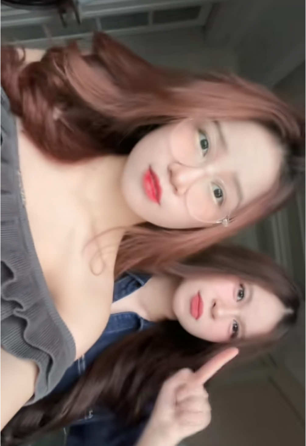 2 em chưa gì @A  