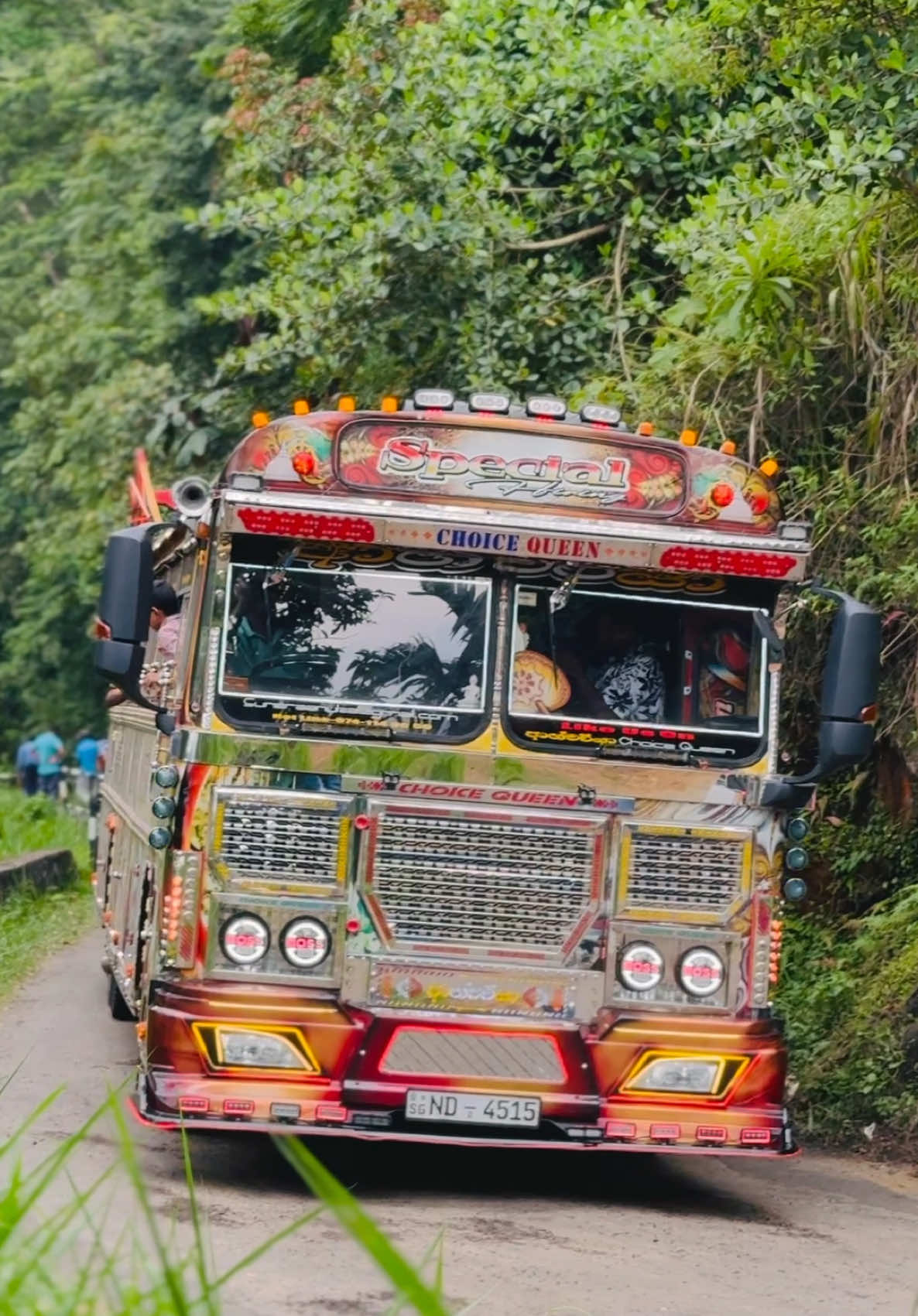 කෙනෙකුට සැප ඇති කාලේ තවකෙනෙකු දුකේ 🥹🥹