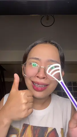 Iwas bad breath ka kung maayos yung oral hygiene mo. Add more na din tong tongue scraper sa routine mo. #tongue #scraper #tonguescraper #braces #oralhygiene #oralcare #dentalcare  
