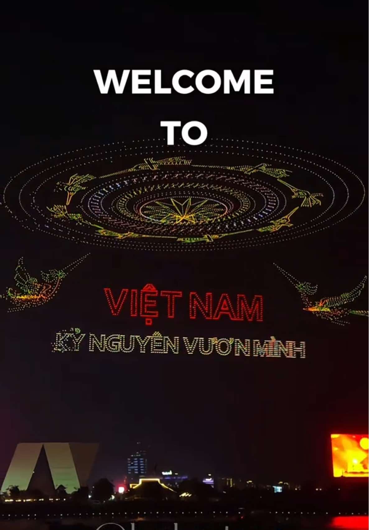 Màn trình diễn tổng duyệt 10.500 drone đêm 28/4 🇻🇳🇻🇳🇻🇳  #bolonton #saigon #drone #trinhdiendrone #guinness #30thang4 #giaiphongmiennam  