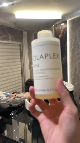 Tóc tẩy không thể thiếu em nó nha mấy bà #4amhairstudio #olaplex #nhuomtoc #taytoc #chamsoctoc 