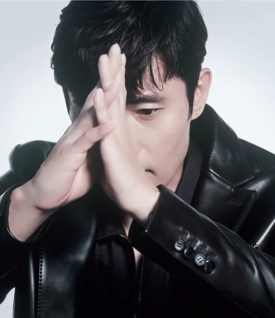 #LEEBYUNGHUN - he's literally purring?!?!?!! тгк: asshiarii brand   #leebyunghun #leebyunghunedit #squidgame #frontman #squidgameedit   #kdrama #kdramaedit #kmovie  #squidgame #squidgameedits #frontman #player001 #squidgame2 #squidgamenetflix #fyp #foryou #viral #edit #001edit #frontmanedit #001 #hwanginho #hwanginhoedit #mistersunshine #bungeejumpingoftheirown #kdrama