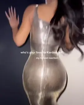 KK #kimkardashian #thekardashians #modelsing #rich 