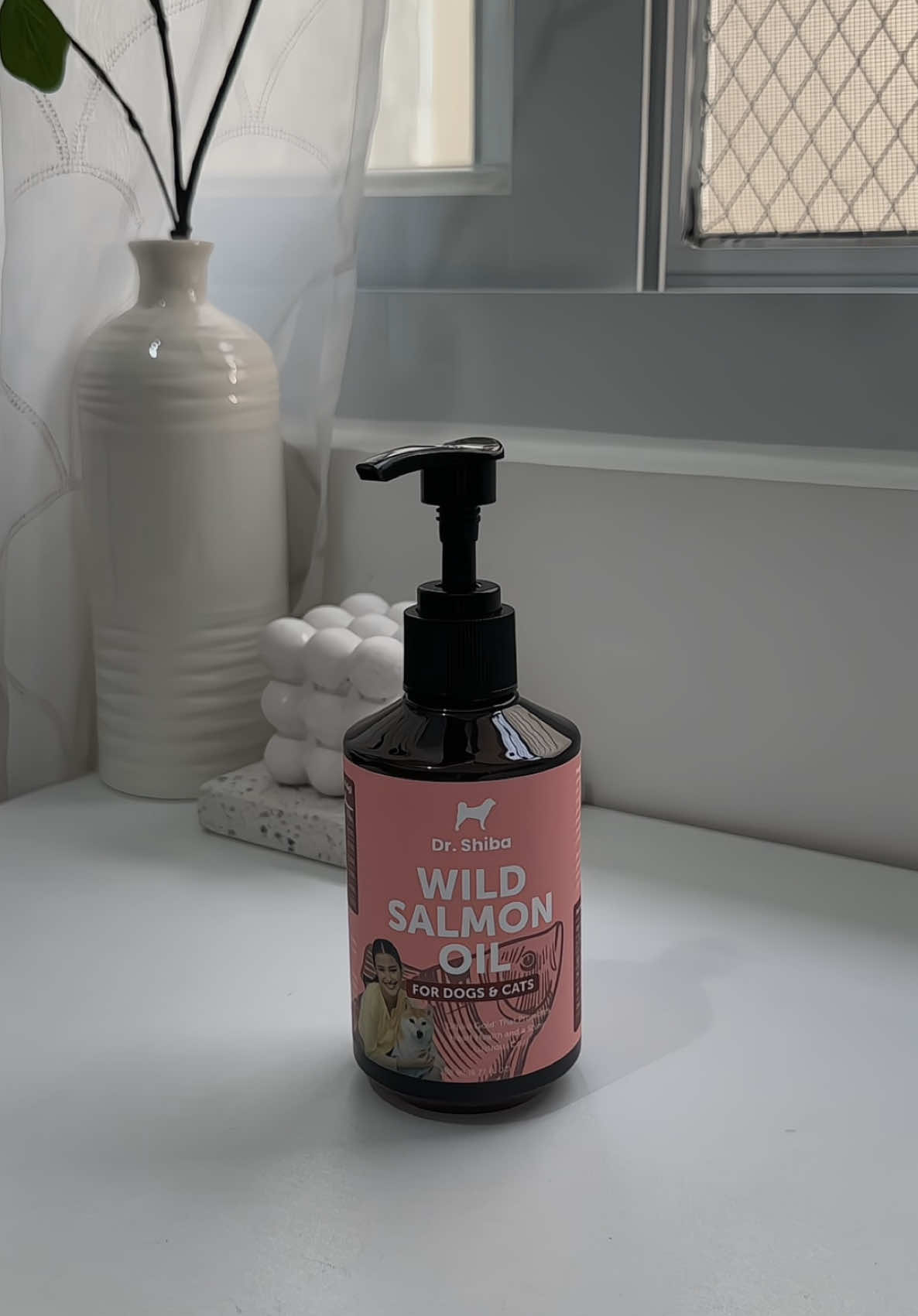 Dr. Shiba Wild Salmon Oil for cats & dogs #salmonoil #wildsalmonoil #salmonoilfordogsandcats #drshibasalmonoil 