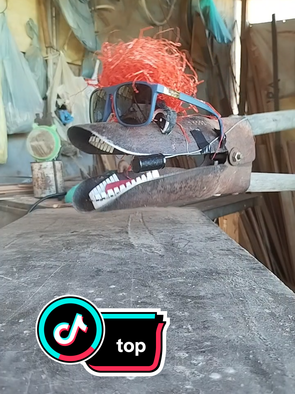 cavadeira ferramenta que canta #ferramenta #cavadeira #dublagem #música 