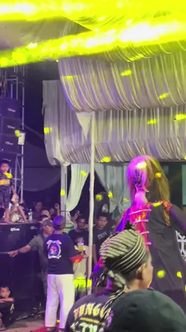 #dawangan #xtremebudoyo #xtremebudhoyo #dawangankendal #dawangankendalviral #dawanganxtremebudoyo #dawanganxtremebudhoyo #xtremebudoyo #xtremebudhoyo #barongan #barongankendal #baronganviral #baronganweleri #keseniankendal