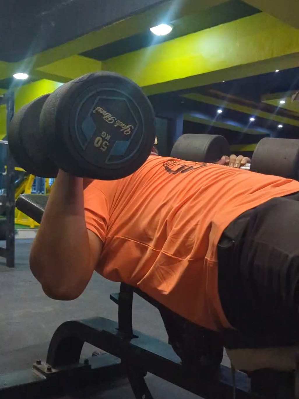 incline dumbbell press 50 kgs for reps 😎, Alhamdullilah for everything 🙏💪 #gym #GymTok #chestworkout #dumbellworkout #fyp #fypシ゚ #kenyantiktok🇰🇪 #mombasatiktokers 