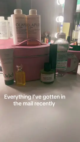 @Olaplex  @Saie  @Odele Beauty  @Kayali  @milkmakeup  @GarnierUSA  #microinfluencer #unboxing #haul 