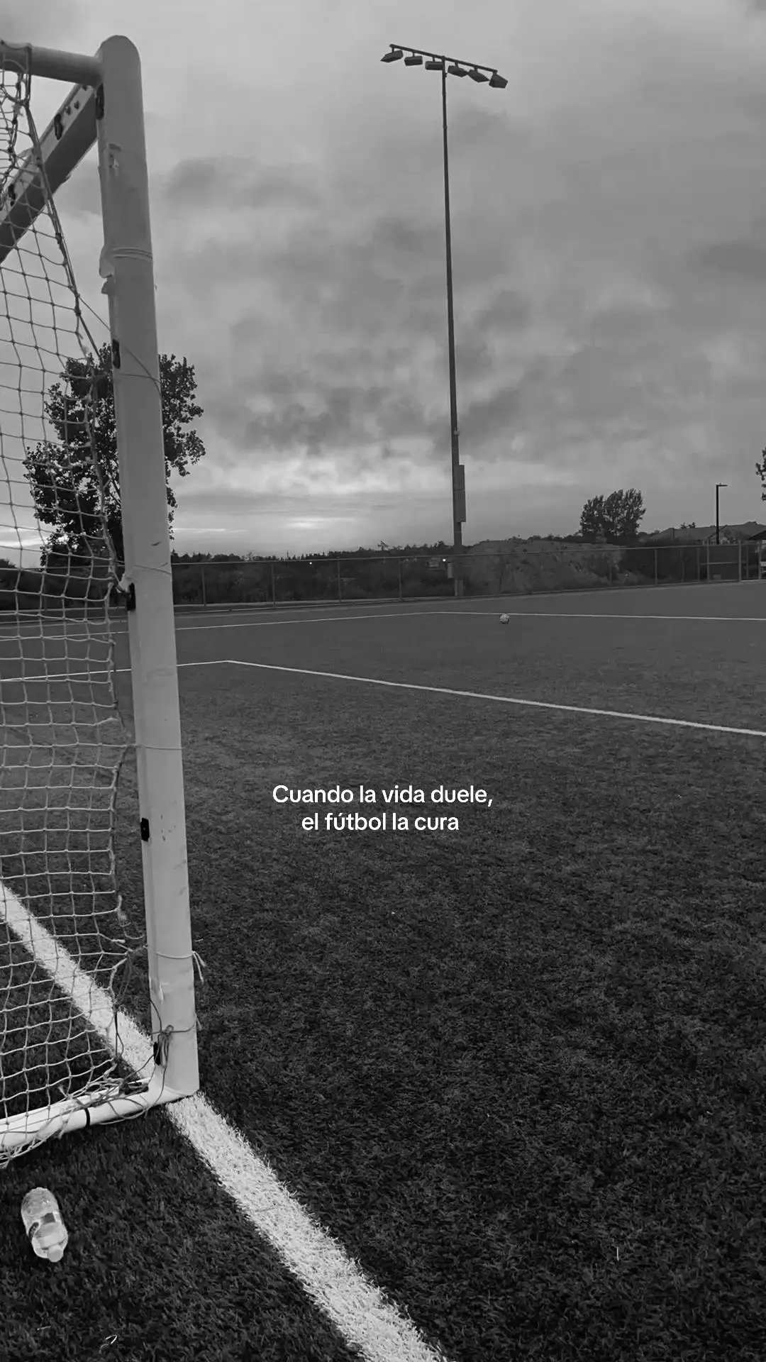 ⚽️💆🏽‍♂️#fyp #football #futebol #paz #calma 