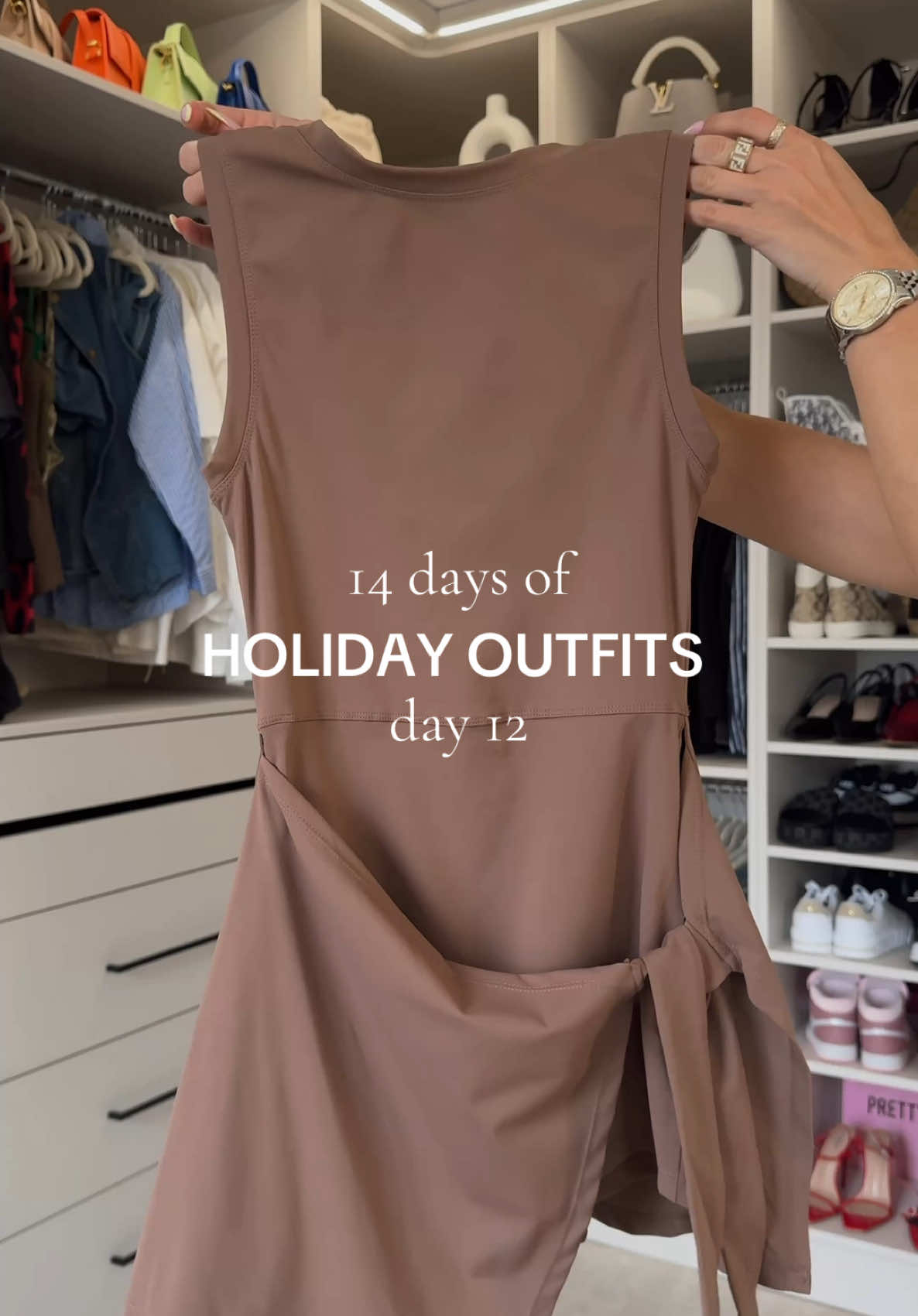 12/14 holiday outfit inspo 🌴🥥☀️ #holidayoutfitinspo #holidaydresses #holidayoutfits2025 #holidayfits #tiktokmademebuyit 