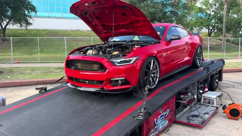ESS gen 2 coyote SCREAMS on @VMP Performance Dyno at @Mustang Week in Galveston Tx #carsoftiktok #superchargedv8 #explorepage #coyote #fyp #ford #fordmustang #mustangweek #vmpperformance #galvestontx 