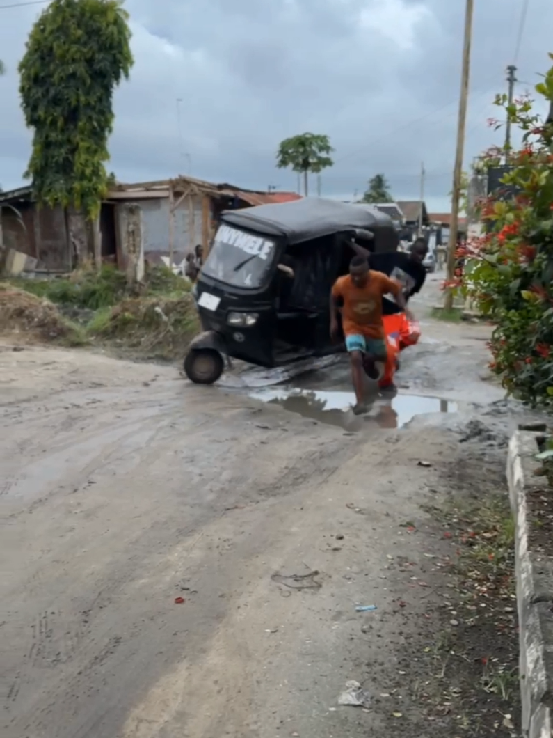 #WhatToWatch #fyppppppppppppppppppppppp #prankvideos #tanzaniatiktok #prank #video #prankvideo #tanzaniacomedy #fouryou #videoviral #viral_video #viralditiktok #viralvideos #tanzanianationalparks #prankchallenge #trendingvideo #prankwars #Ramadan2025 #funnytiktok #fypシ゚ #WhatToWatch #fyppppppppppppppppppppppp 