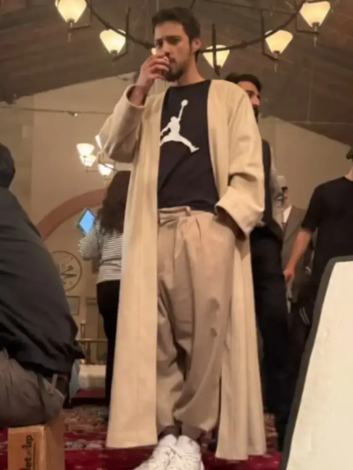 kızıl goncalar settinden Mina Demirtaş 💕  #minademirtaş #mertyazicioglu #kızılgoncalar #fypage #fyp #fyppppppppppppppppppppppp 