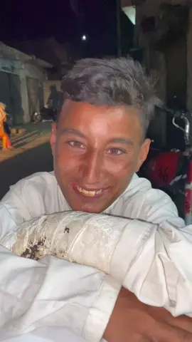 Usman warta mention ka 🤣🤣#foryou #videoviral #foryoupage #tiktok #shahfisalalisha61 #❤️❤️❤️ @TiktokPakistanOfficial @TikTok @𝗞𝗔𝗥𝗔𝗞 𝗞𝗜𝗡𝗚 