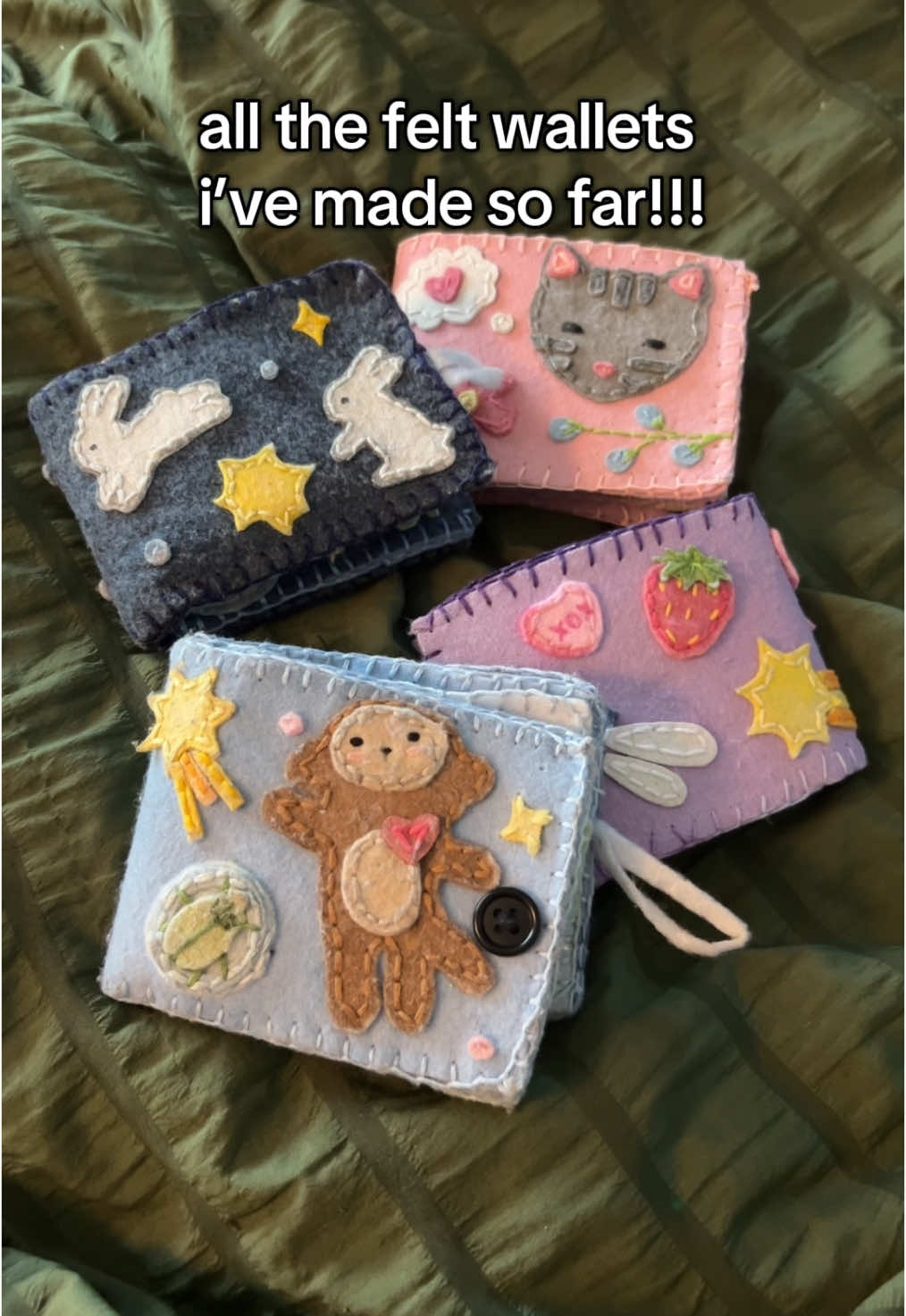can finally post this since i gave them their gifts 😭 #fyp #xyzbca #suckerr4youu #art #artistsoftiktok #artist #sketchbook #felt #feltwallet #DIY 