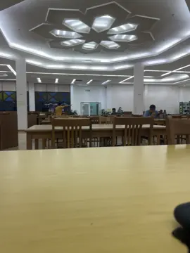 kejadian pada 14 January 2025. si ppuan yg ada masalah mental ni mengganggu aku di Library UIAM Gombak. video ni menunjukkan yg aku sedang halau dia drpd library sbb dia mengganggu aku yg sedang buat assignment di library. video ni dirakam oleh salah seorang pelajar yang menyaksikan kejadian ini. dia tiba2 muncul di library tu utk 'berbincang' kononnya. padahal dah beribu kali aku ckp yg aku langsung tak berminat dgn si gila ni dan beribu kali aku ckp yg aku tak akan approve dia follow ig aku. semua kegilaan ni bermula apabila aku remove dia drpd jadi follower ig aku. knp aku remove? sbb aku rasa sgt2 tak selesa setiap kali aku buat story ig, dia akan jadi yg terawal view story ig aku. since dia dah kena removed sejak April 2020, sampai skrg dia meroyan, harrass aku selama 5 tahun. skrg dah genap 5 tahun. masuk May 2025 nnt otw jadi 6 tahun aku di-harrass. dia punya obsess dgn aku mengalahkan yang mcm aku prnh berzina dgn dia pastu aku buang dia mcm tu je. utk pengetahuan semua, dia ni lah terpaling introvert, time dulu2 kalau berselilisih dgn aku, mcm tak pernah kenal! bercakap pun sekali dua je mcm tu. aku tak pernah beri dia apa2 harapan ye utk bercinta dgn dia! tapi dia punya obsess tu ma sya allah! dia mmg ada masalah mental dari dulu lagi.  korg boleh baca sejarah hidup dia yg dia harrass jantan lain sebelum aku kat link fb: Baihaqi Yusnan