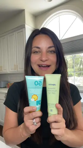 What sunscreen do you use for your kiddos? It’s @Pipette for us  #MomTok #momlife #millennialmom #toddlermom #workingmom #momofsons #fyp #CleanBeauty #BabySkinCare #MomLife #FlipTheBottle #IngredientsMatter #NonToxicLiving #ReadTheLabel #TikTokMom #HonestReview